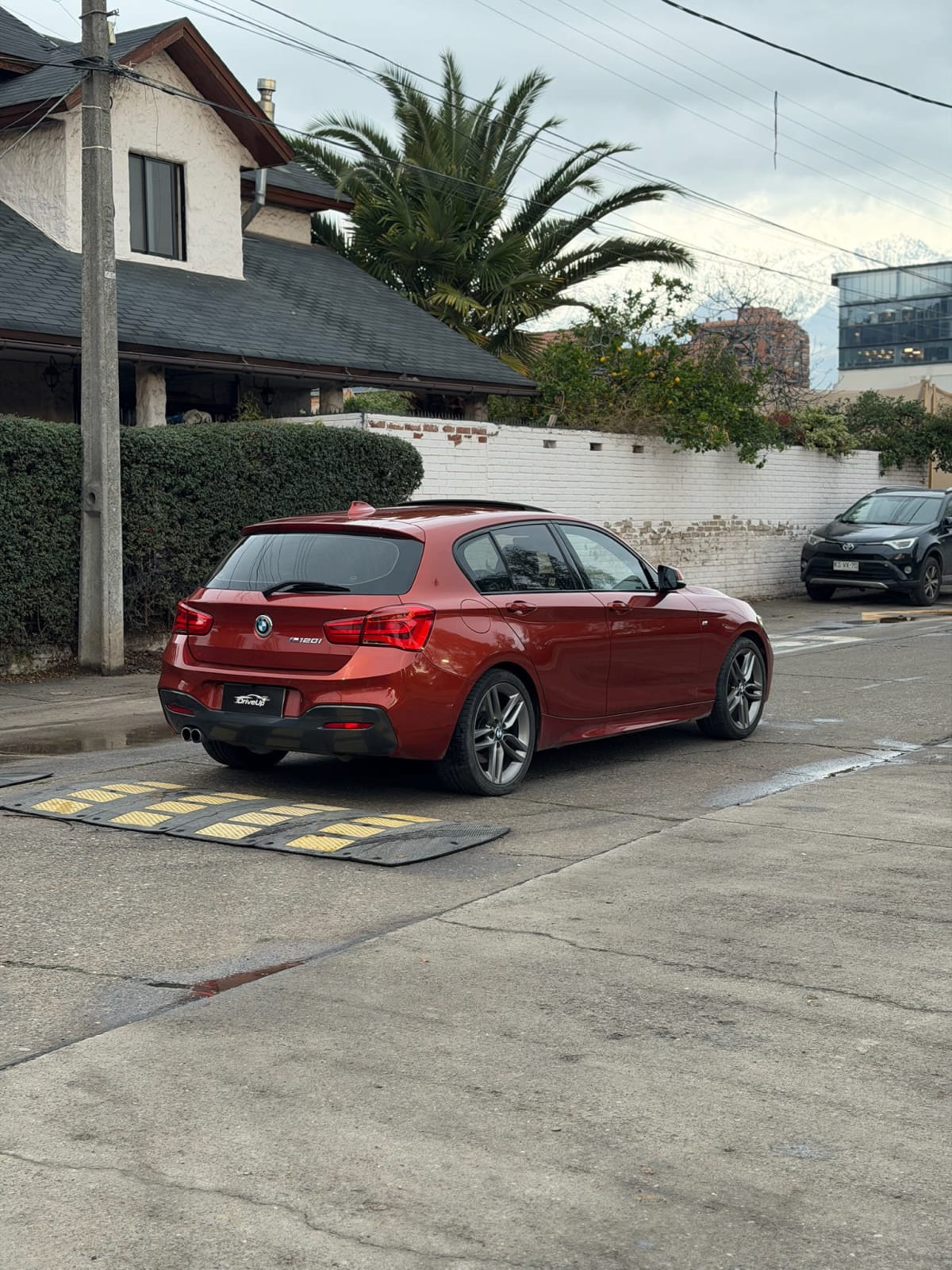 2018 BMW 120I 2.0T - Miniatura 5
