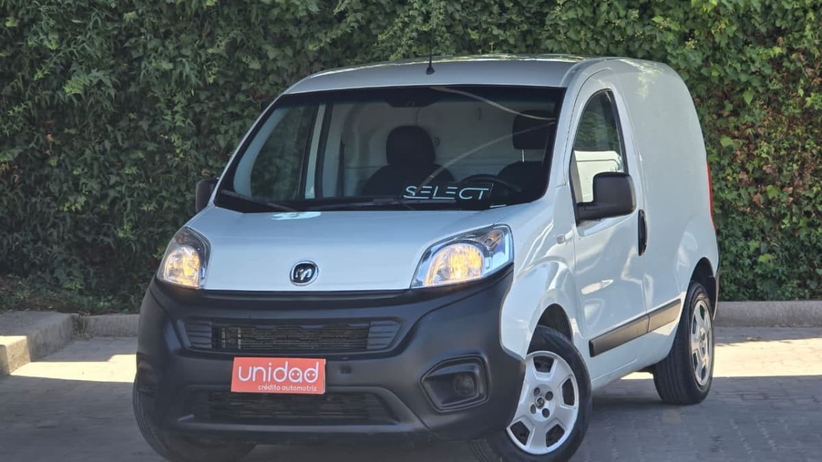 2022 RAM V700 City - Imagen 1