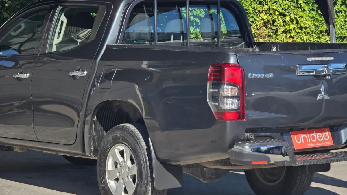 2023 Mitsubishi L200 2.5 - Miniatura 6