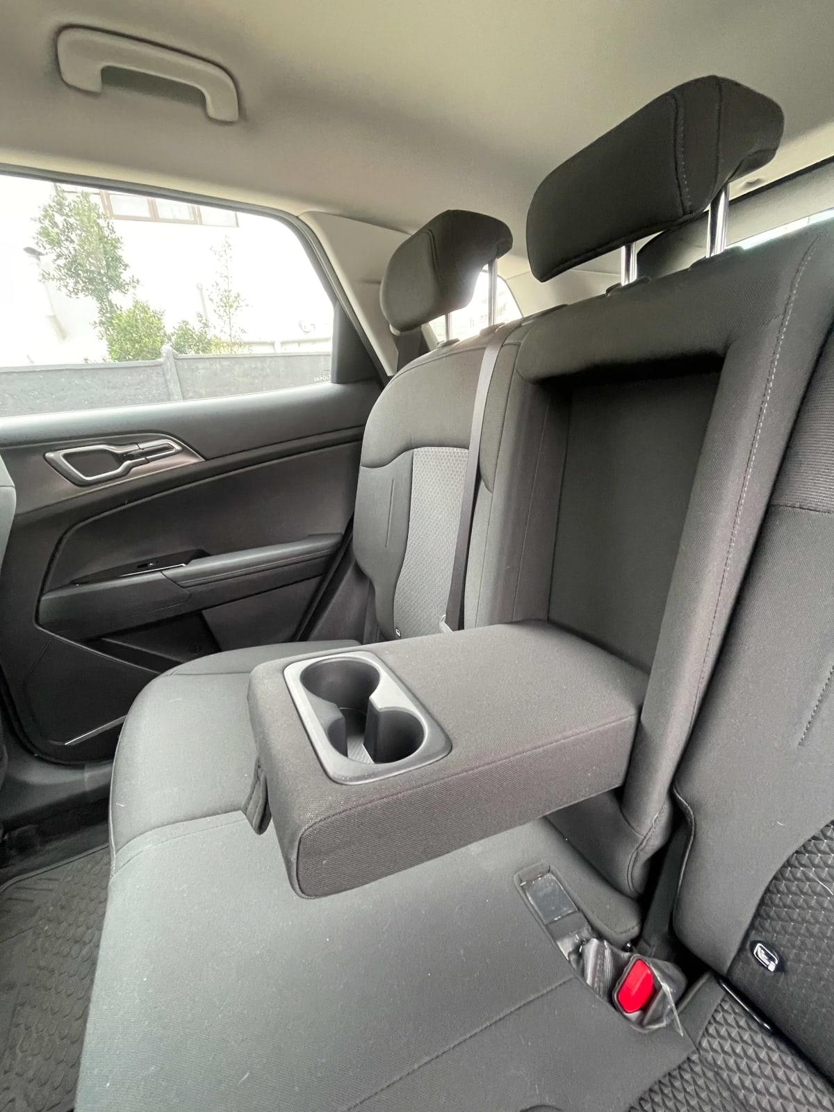 2024 Kia SPORTAGE EX - Miniatura 8