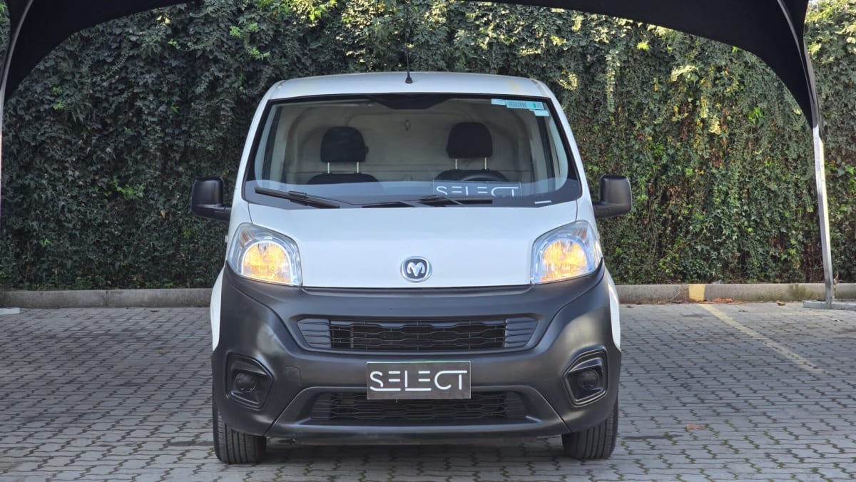 2022 RAM V700 City - Miniatura 2