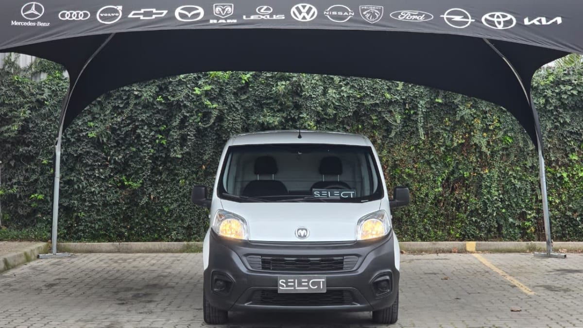 2022 RAM V700 City - Miniatura 3