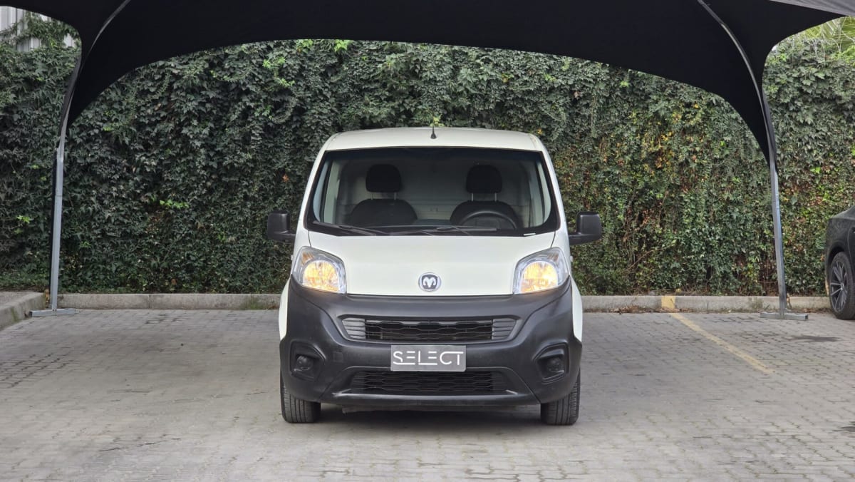 2022 RAM V700 City - Miniatura 5