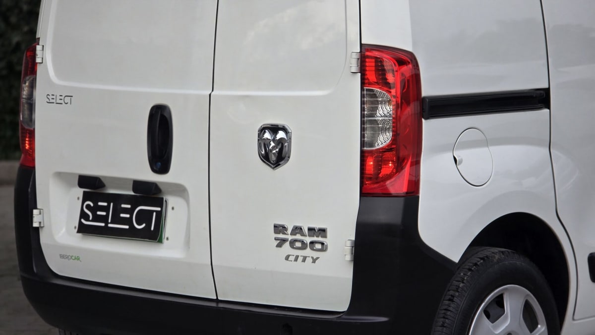 2022 RAM V700 City - Miniatura 9