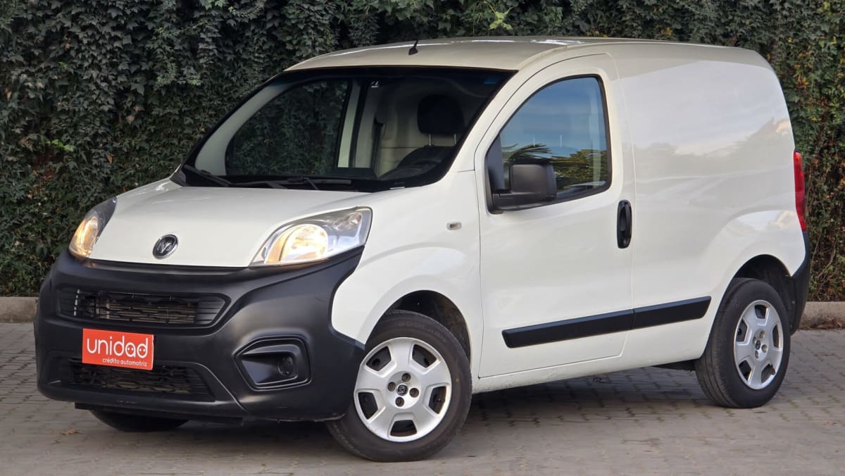 2022 RAM V700 City - Miniatura 2