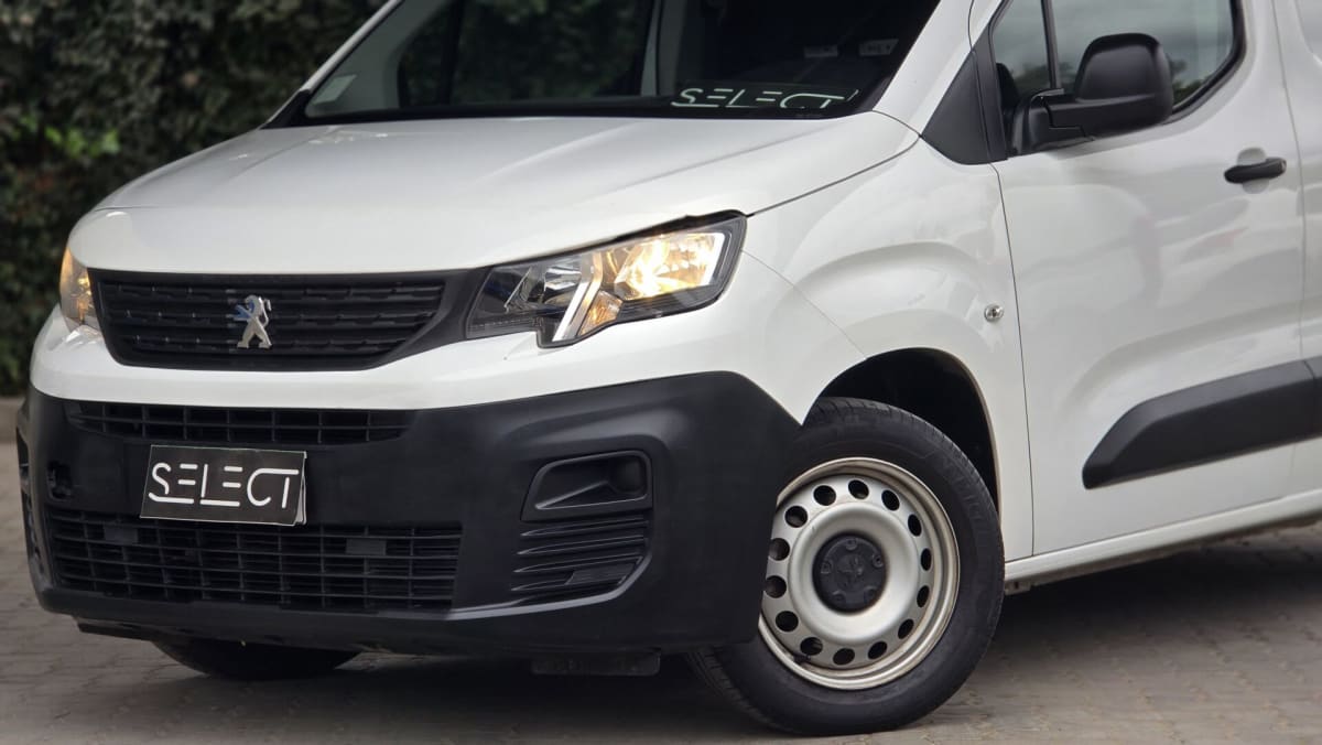2022 Peugeot Partner 1.6 - Miniatura 3