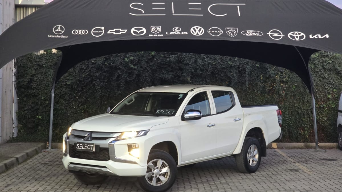 2023 Mitsubishi L200 2022 - Imagen 1