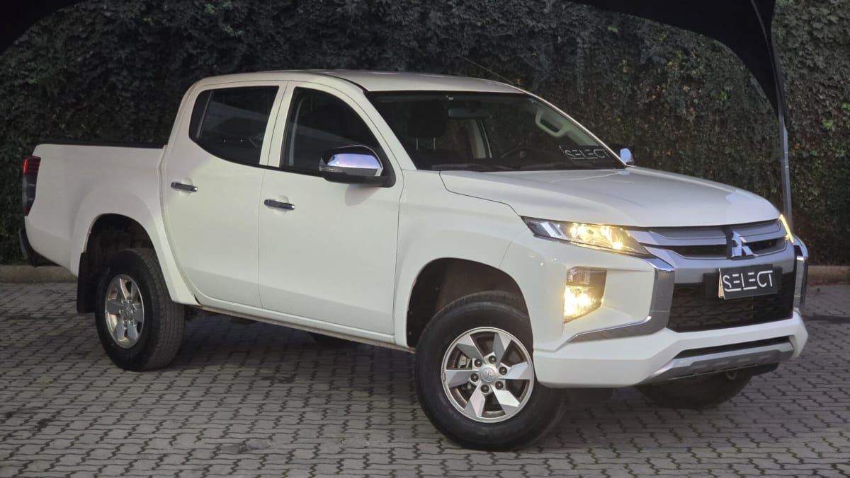 2023 Mitsubishi L200 2022 - Miniatura 6