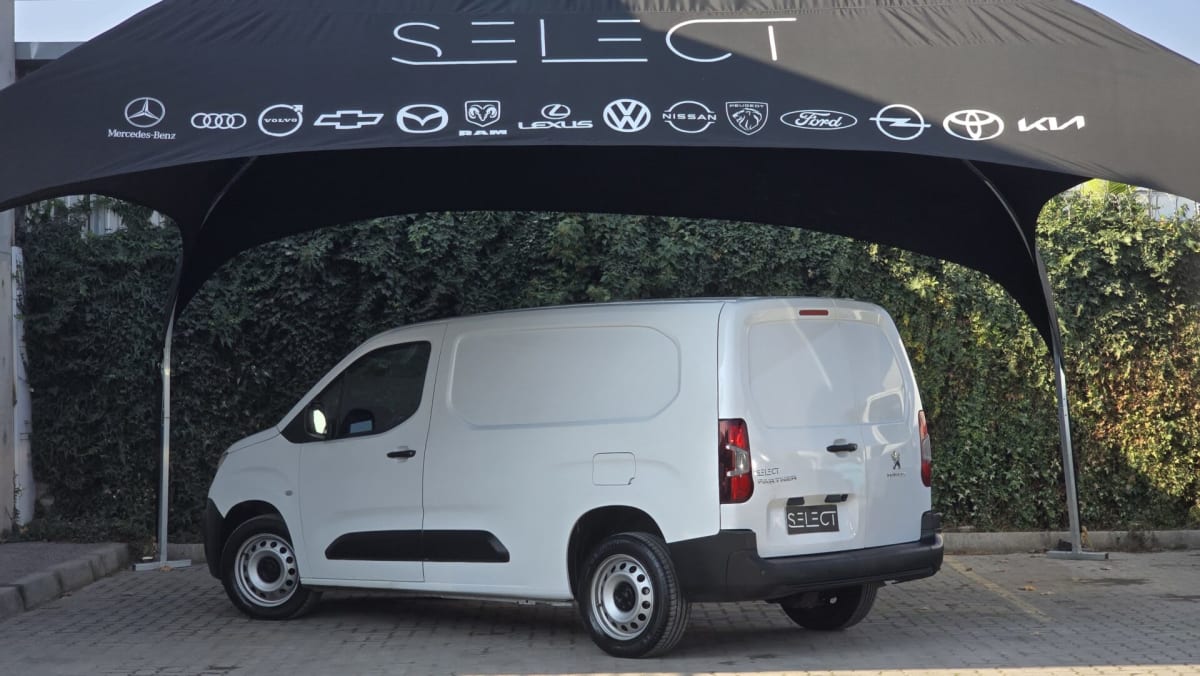 2022 Peugeot Partner 1.6 - Miniatura 10