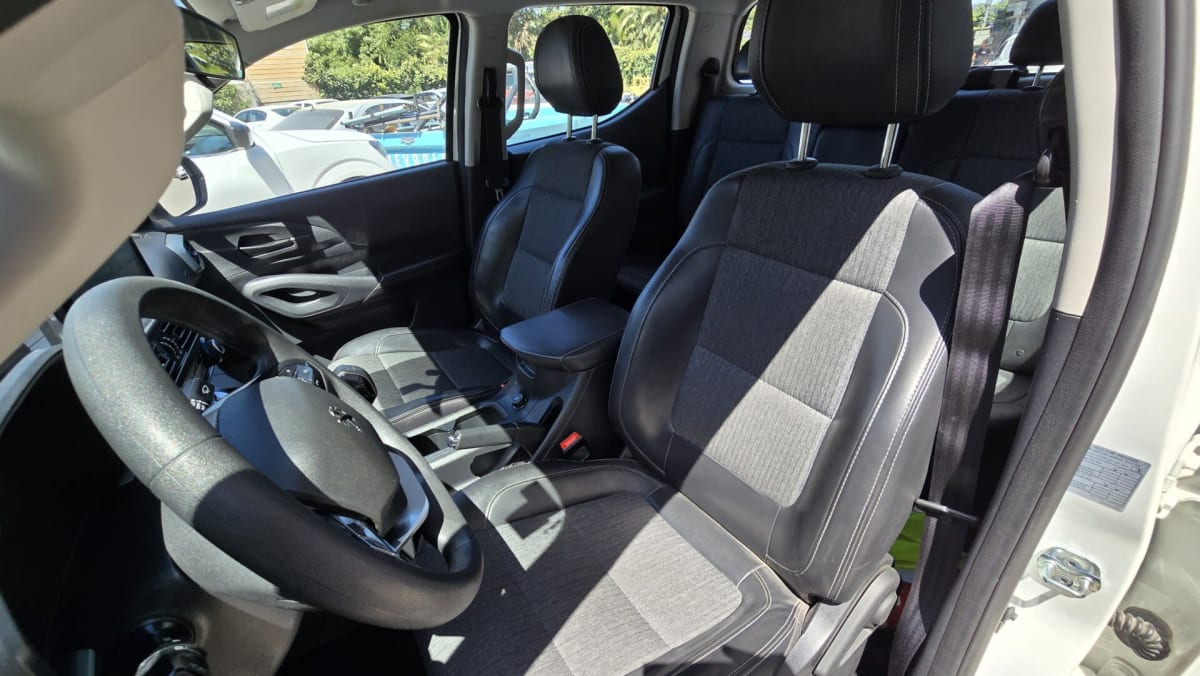 2022 Peugeot Landtreck 4×4 - Miniatura 9