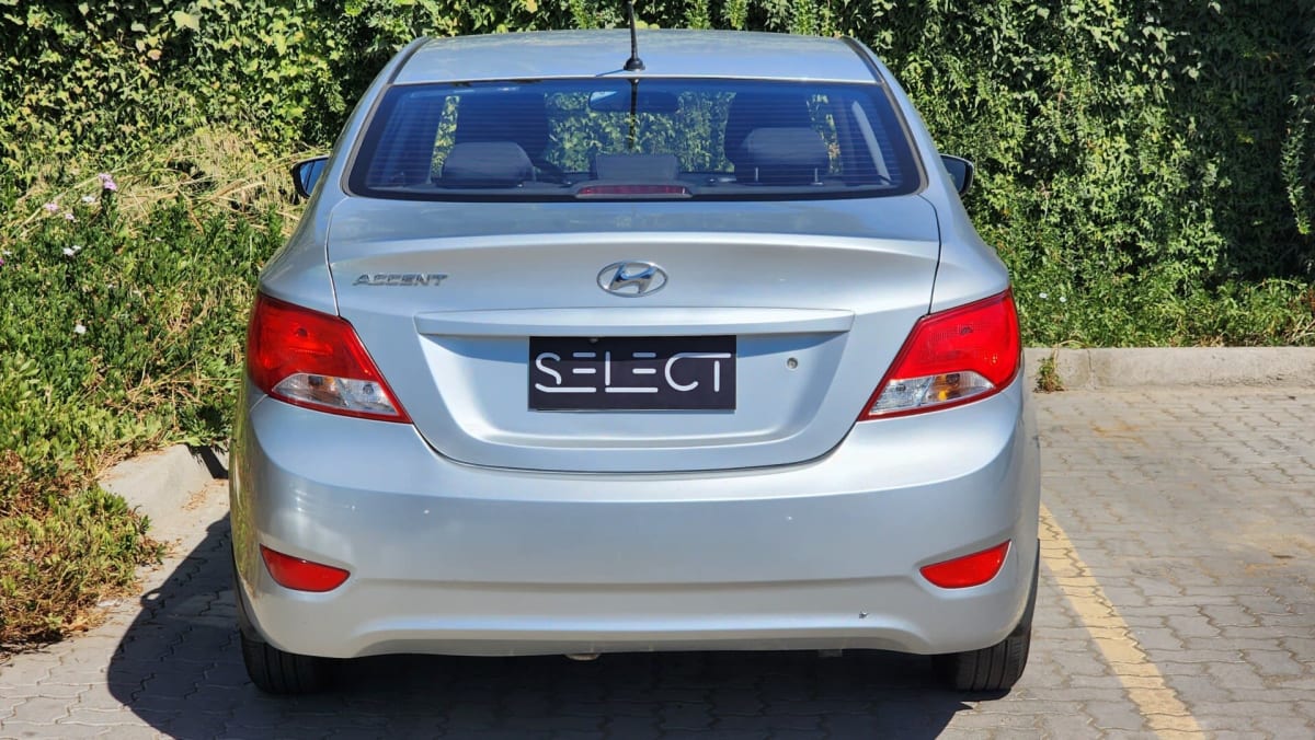 2016 Hyundai Accent 1.4 - Miniatura 5