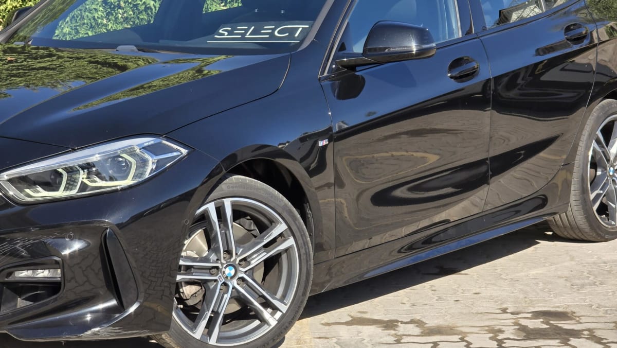 2020 BMW 118i - Miniatura 9