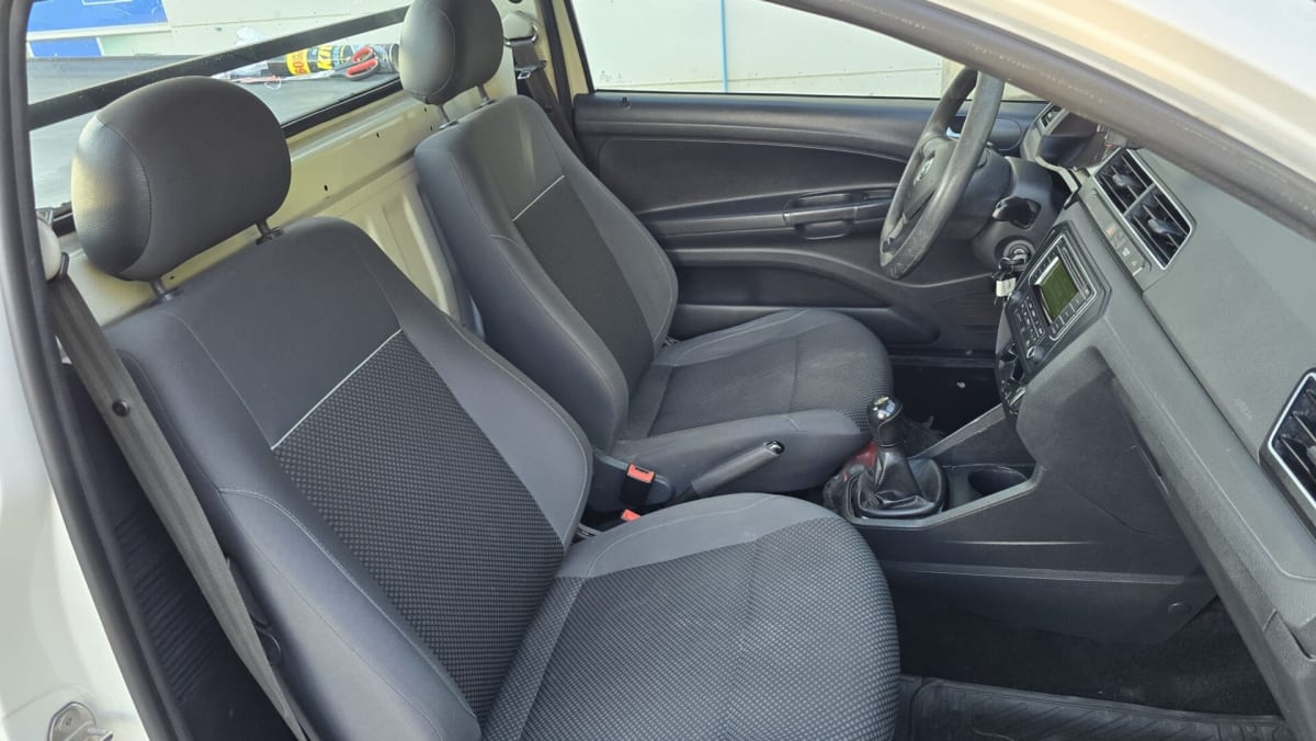 2019 Volkswagen Saveiro Trendline - Miniatura 2
