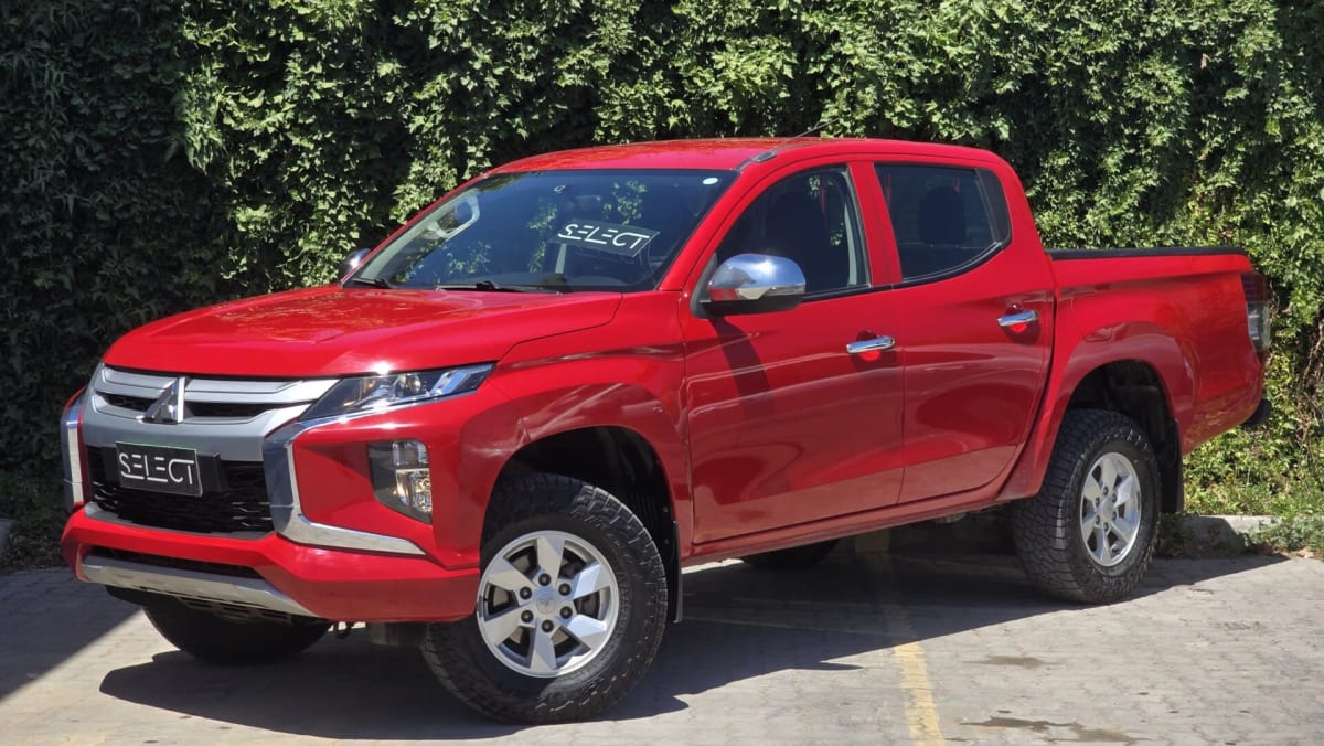 2021 Mitsubishi L200 4X4 - Imagen 1