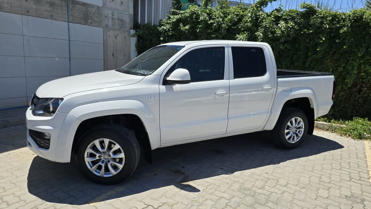 2022 Volkswagen Amarok - Miniatura 2