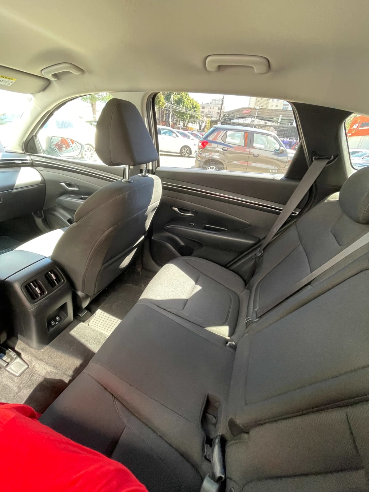 2022 Hyundai TUCSON NX4 - Miniatura 8