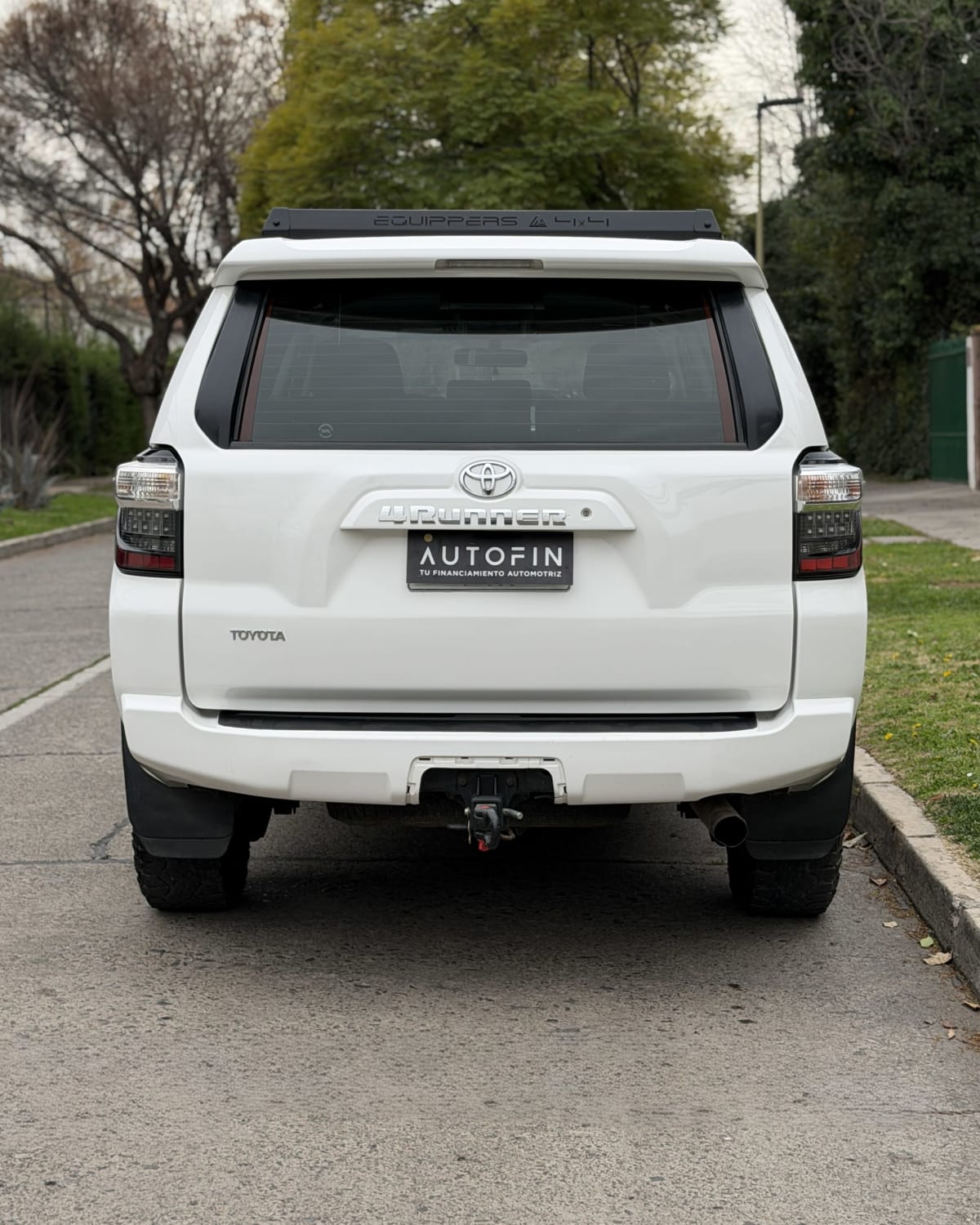 2018 Toyota 4RUNNER 4.0 - Miniatura 4