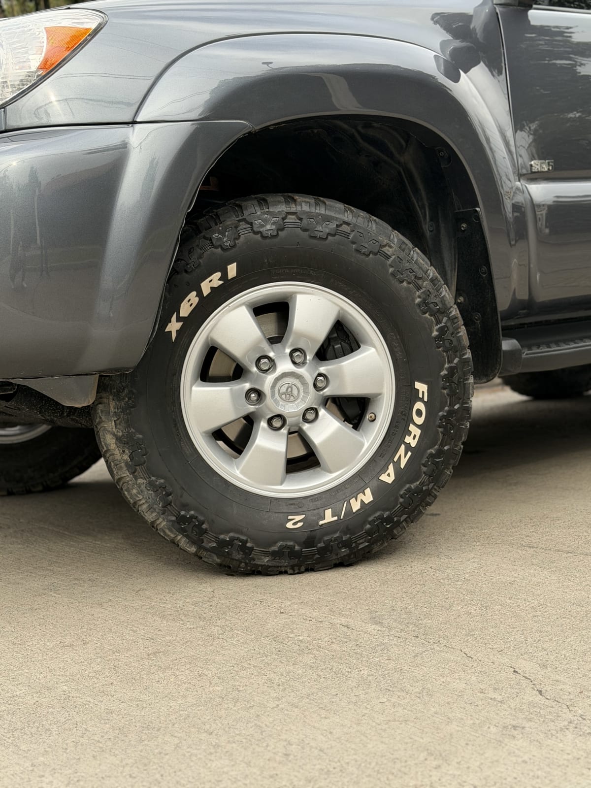 2009 Toyota 4runner SR5 - Miniatura 6