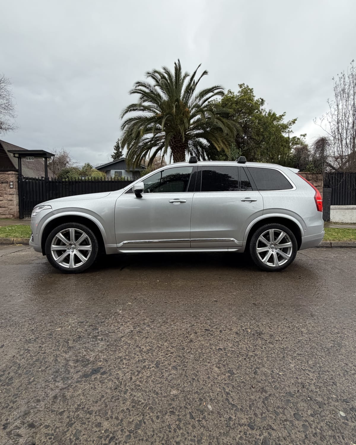 2016 Volvo xc90 2.0 - Miniatura 3