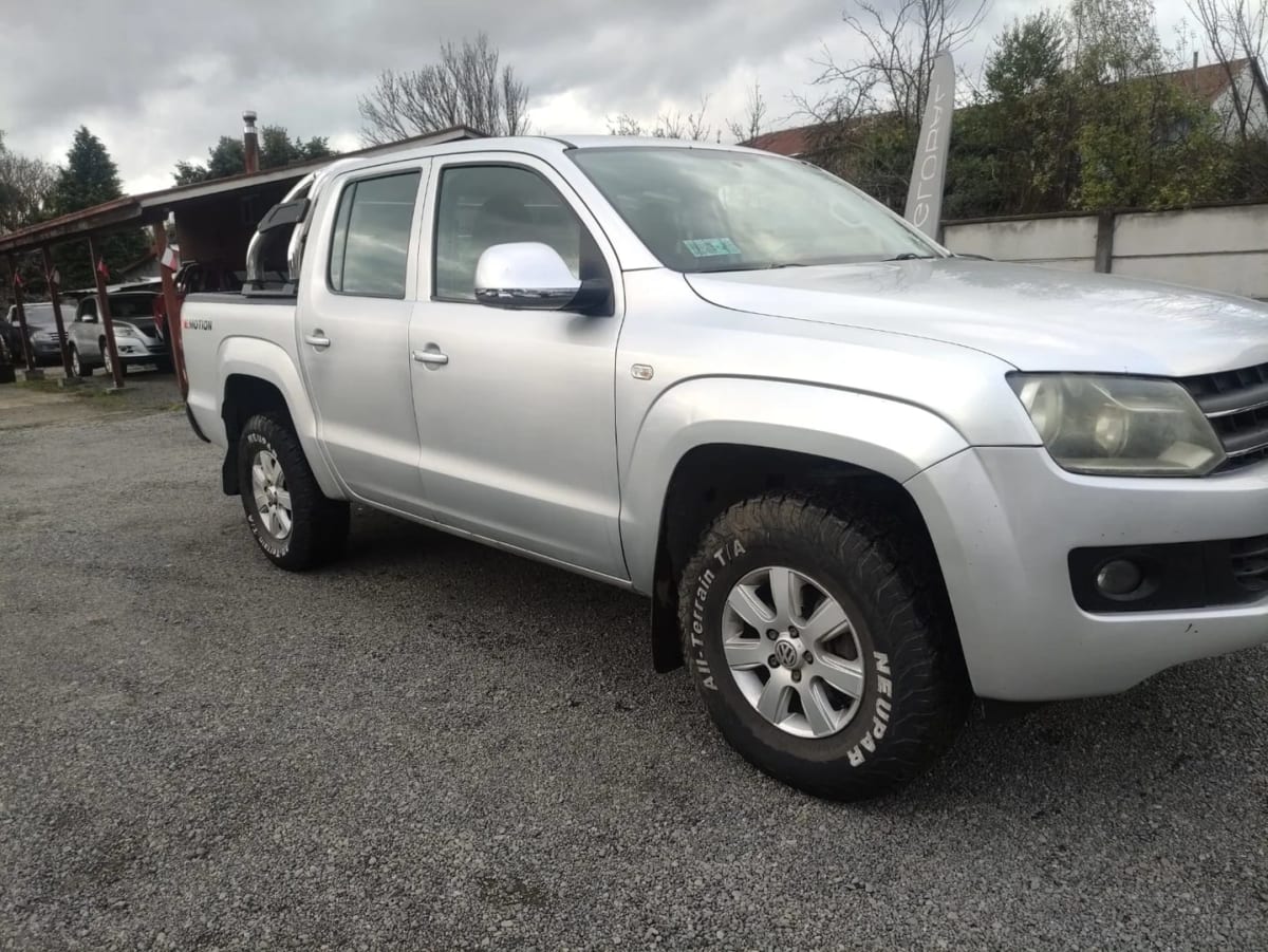 2013 Volkswagen Amarok 2.0 Plata - Miniatura 2