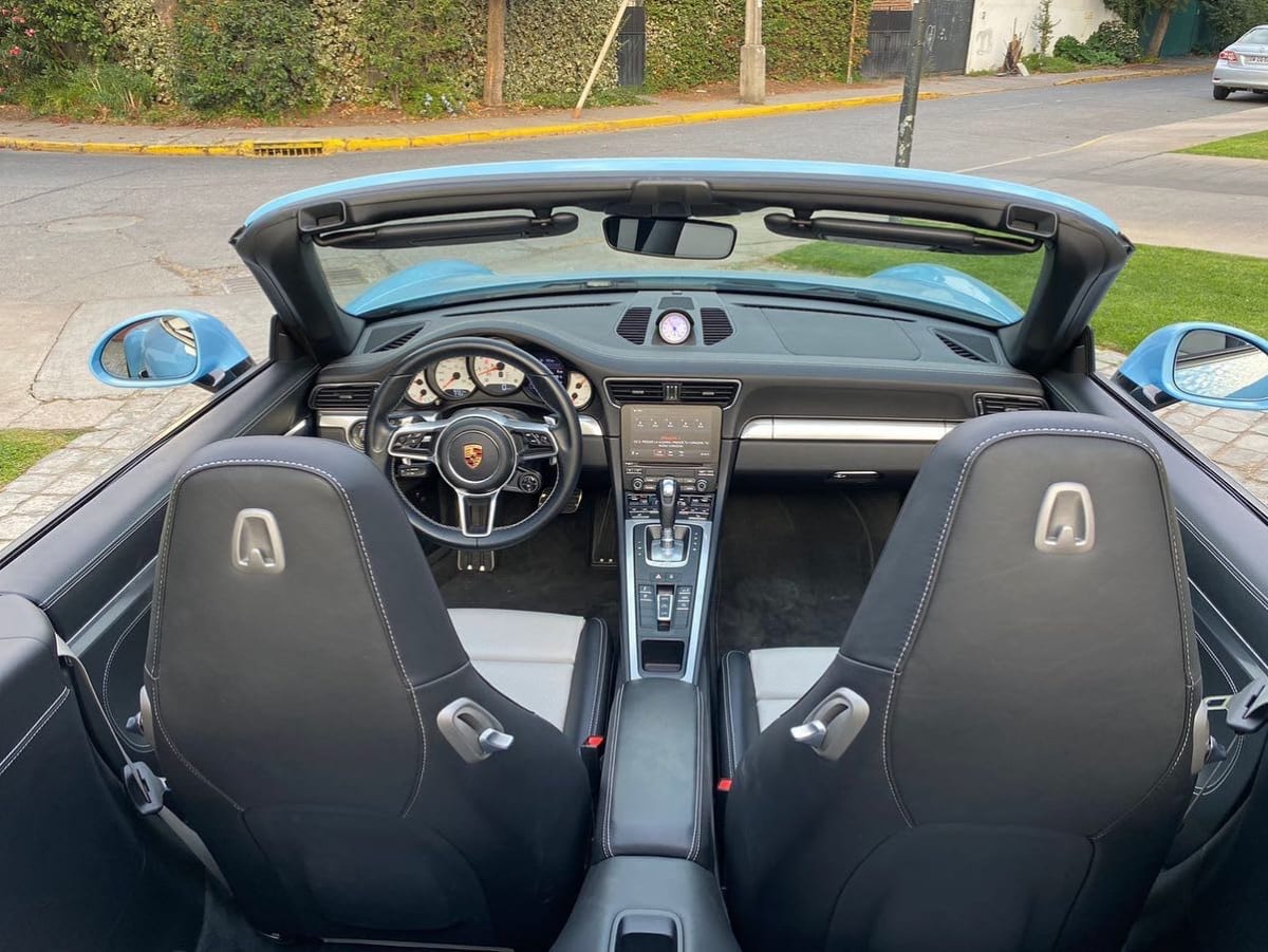 2019 Porsche 911 Cabriolet - Miniatura 10