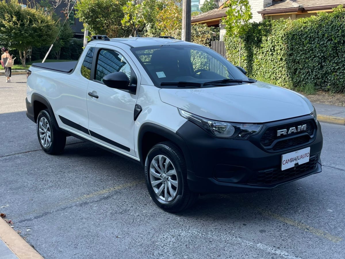 2023 RAM 700 SLT - Miniatura 8