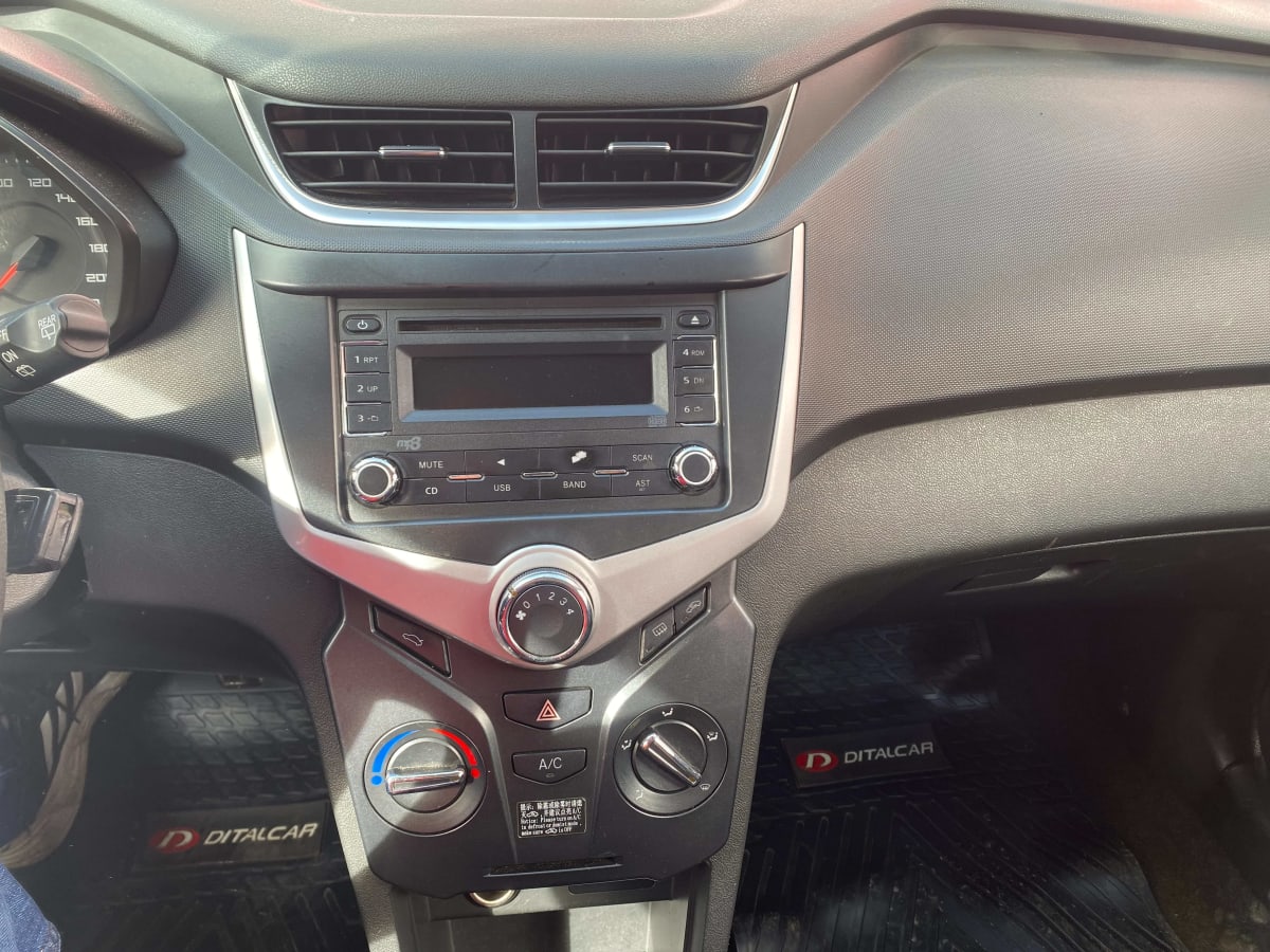 2019 Chery Fulwin Sport - Miniatura 10