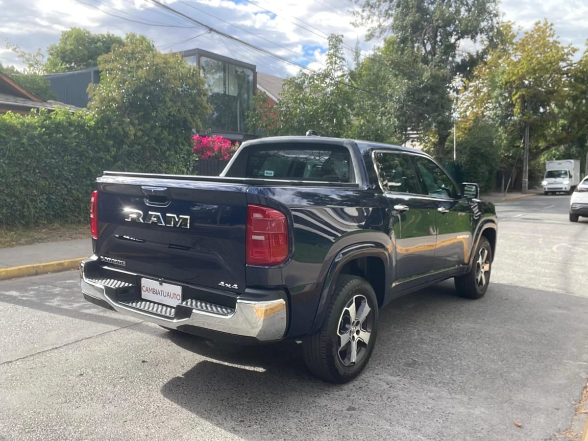 2025 RAM Rampage Laramie - Miniatura 6