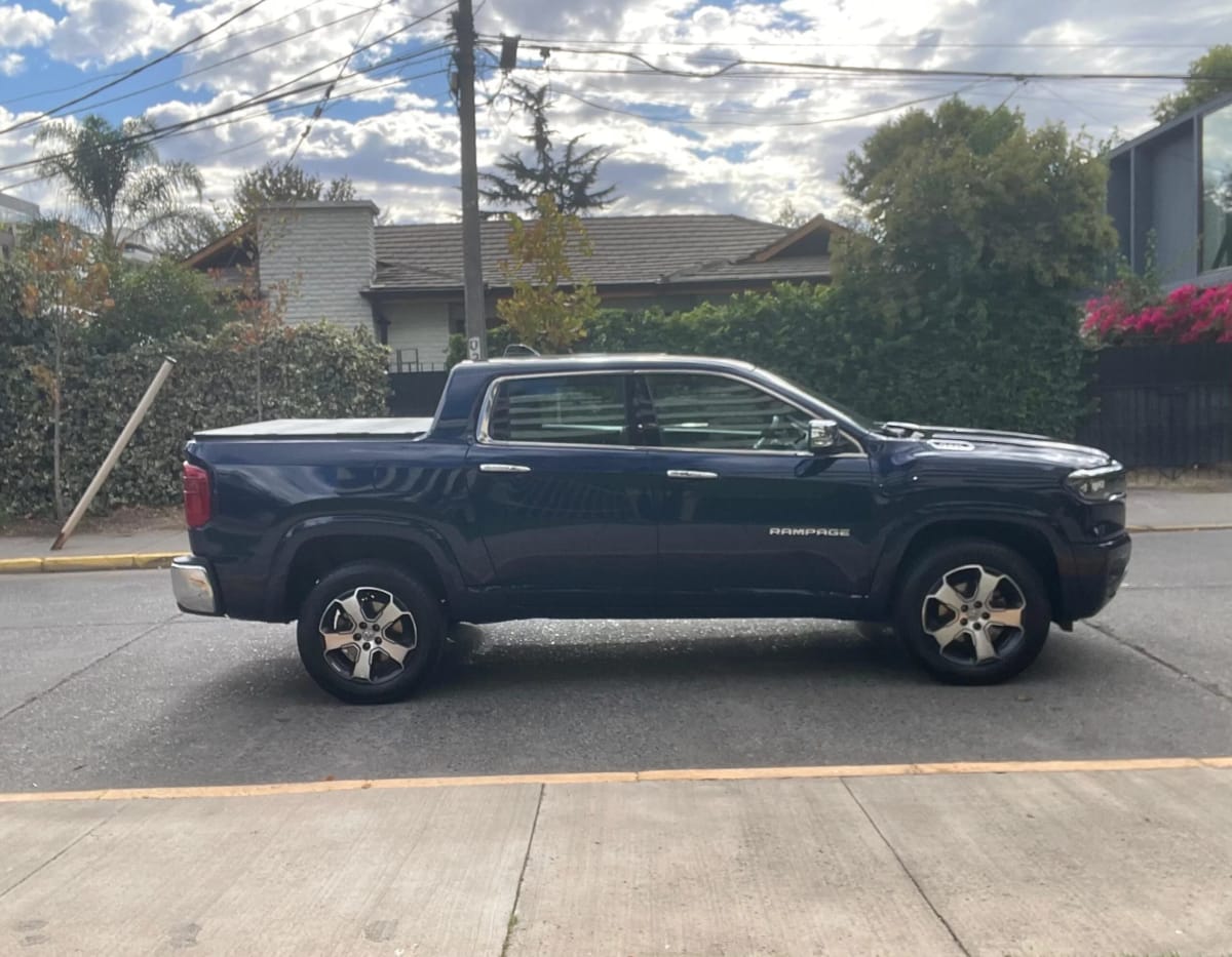 2025 RAM Rampage Laramie - Miniatura 8