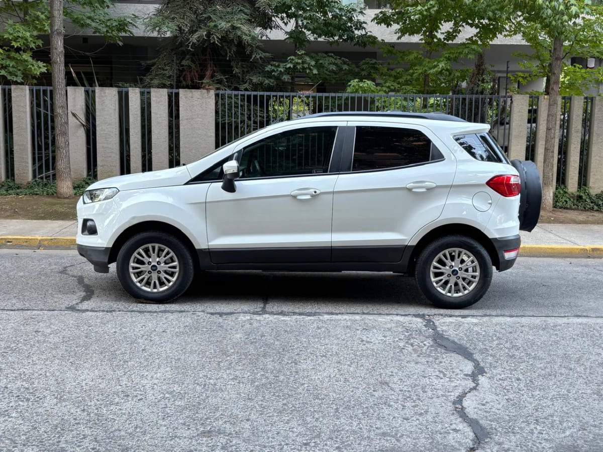 2016 Ford Ecosport S - Miniatura 3