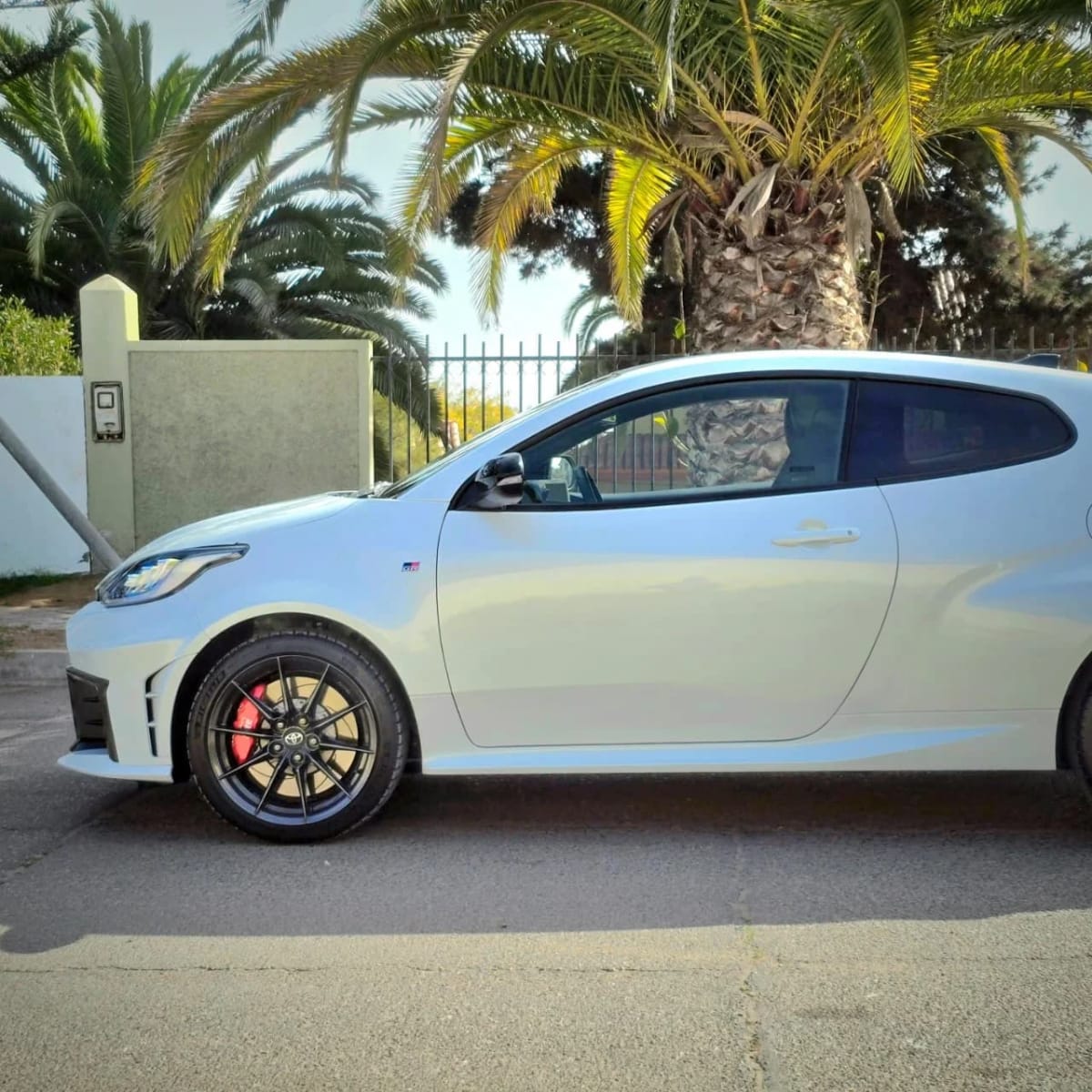 2026 Toyota Yaris GR TURBO GR - Miniatura 5