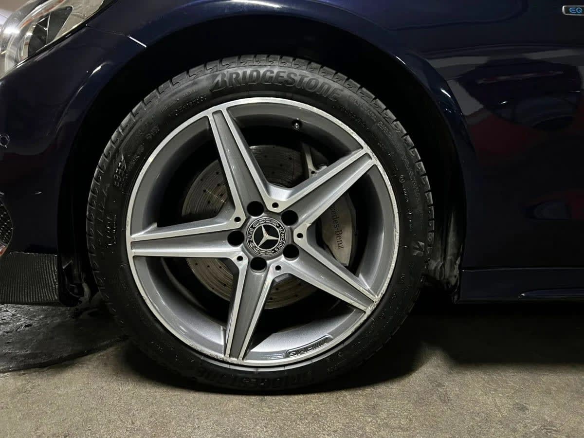 2019 Mercedes-Benz C350e - Miniatura 10