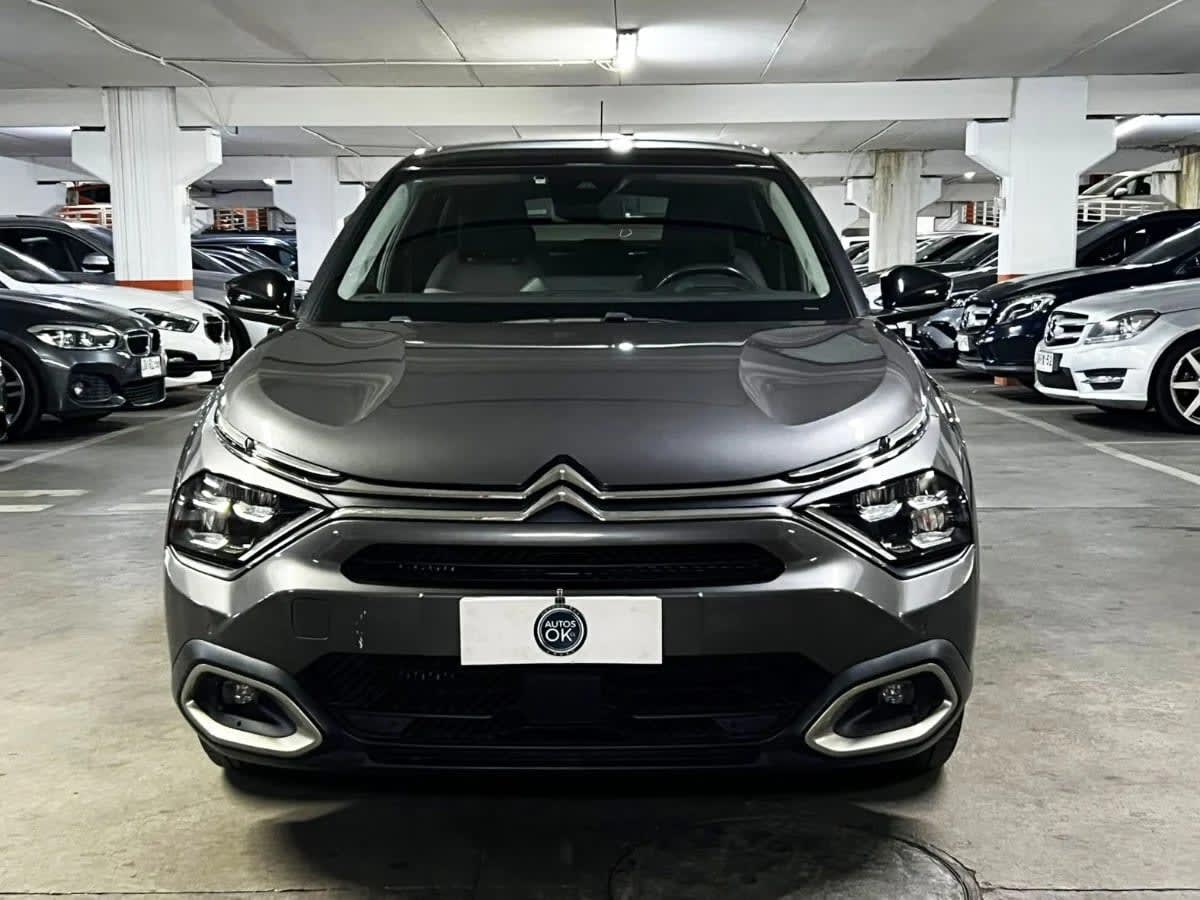 2022 Citroën C4 1.2 - Miniatura 2