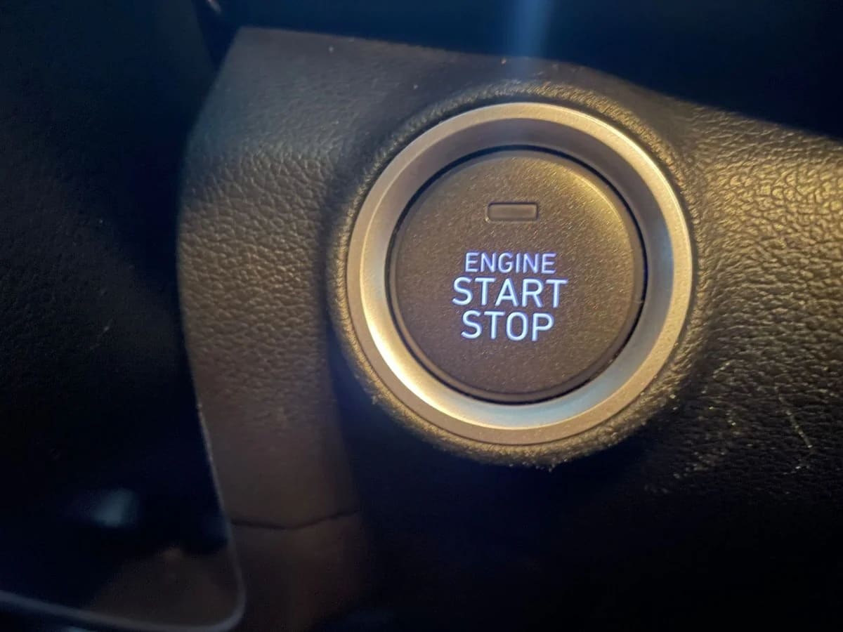 2023 Hyundai Kona 1.6 - Miniatura 9