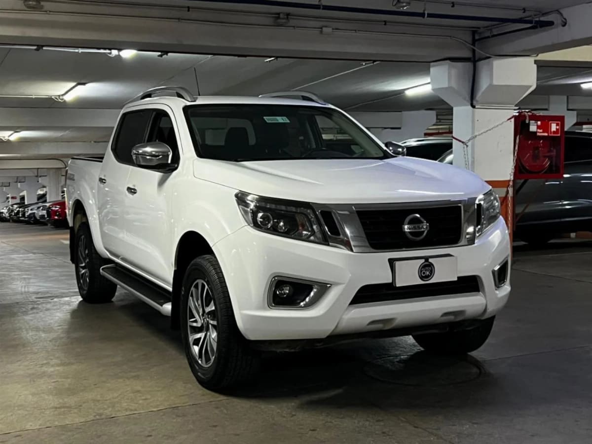 2020 Nissan Np300 Le - Imagen 1