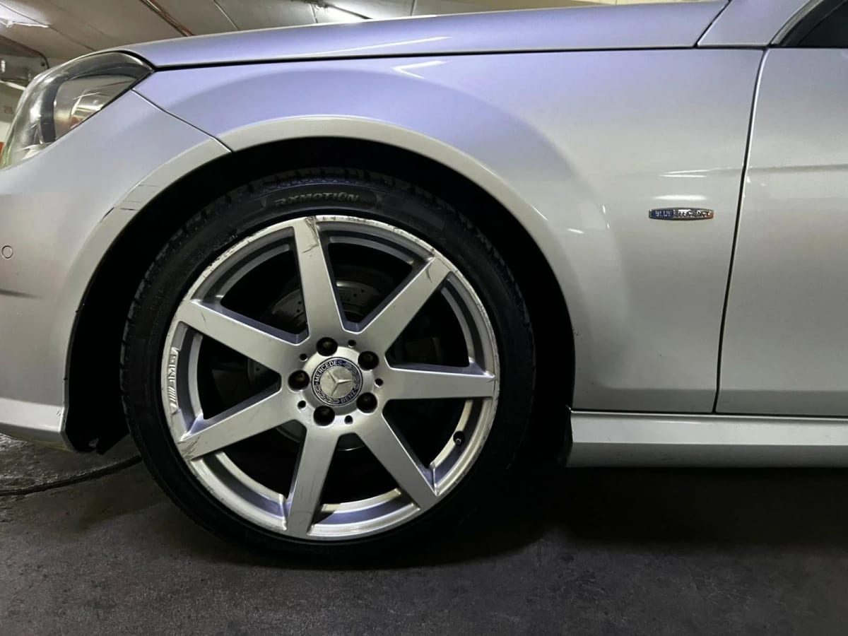 2012 Mercedes-Benz C250 Coupé - Miniatura 9