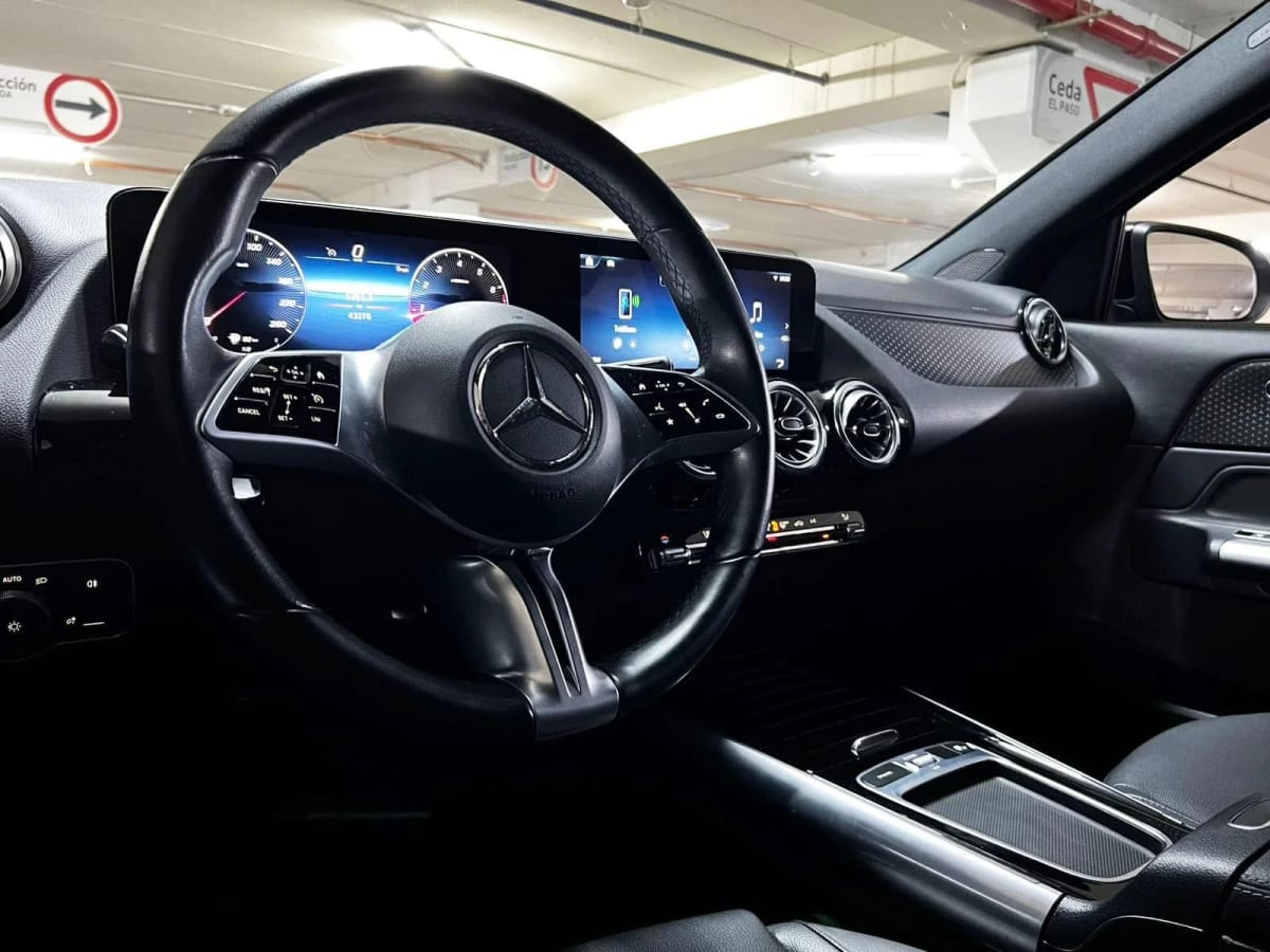 2024 Mercedes-Benz C250 Coupé - Miniatura 10