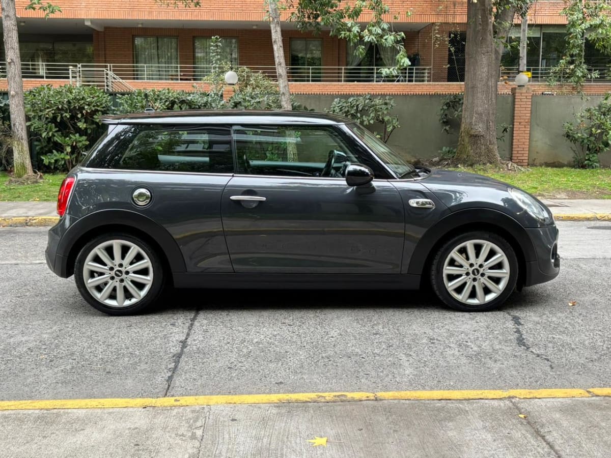 2015 MINI Cooper - Miniatura 8