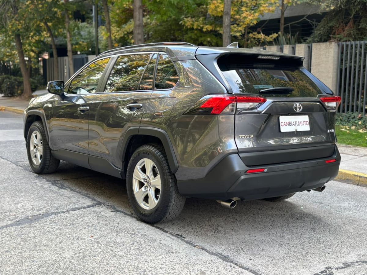 2021 Toyota RAV4 2.0 - Miniatura 4