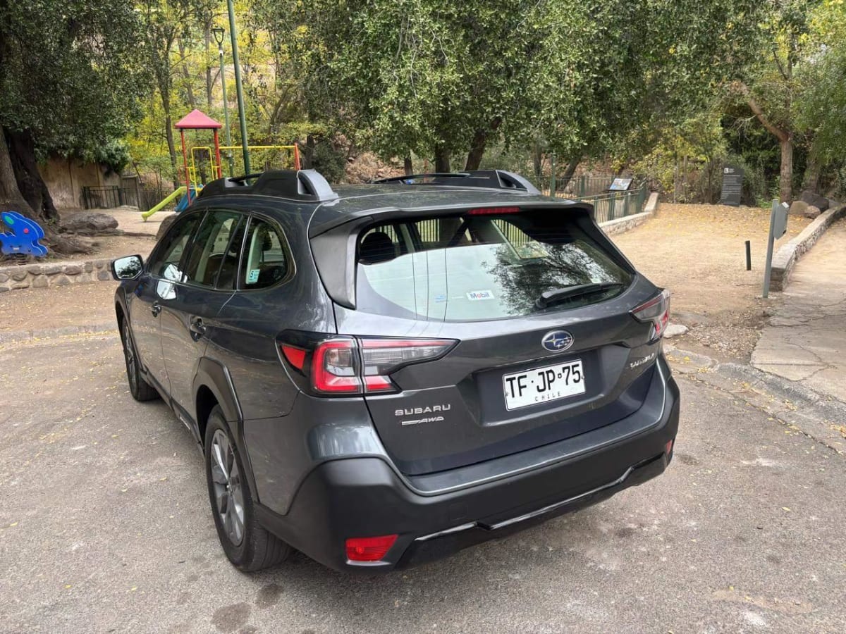 2024 Subaru Outback 2.5i - Miniatura 7