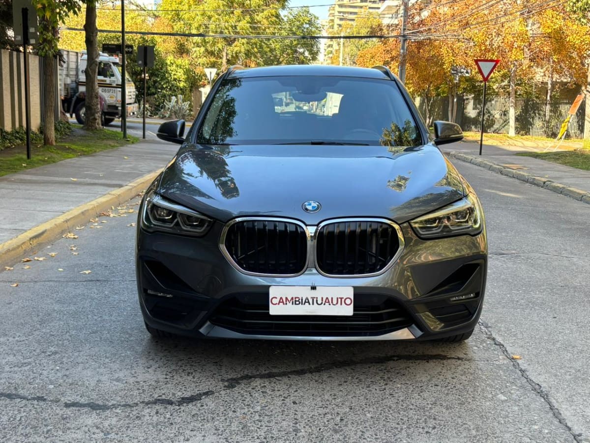 2025 BMW 420i Gran - Miniatura 9