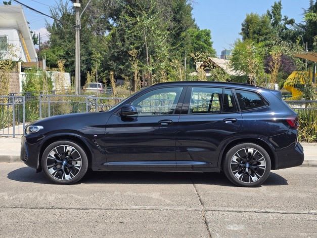 2023 BMW Ix3 - Miniatura 5