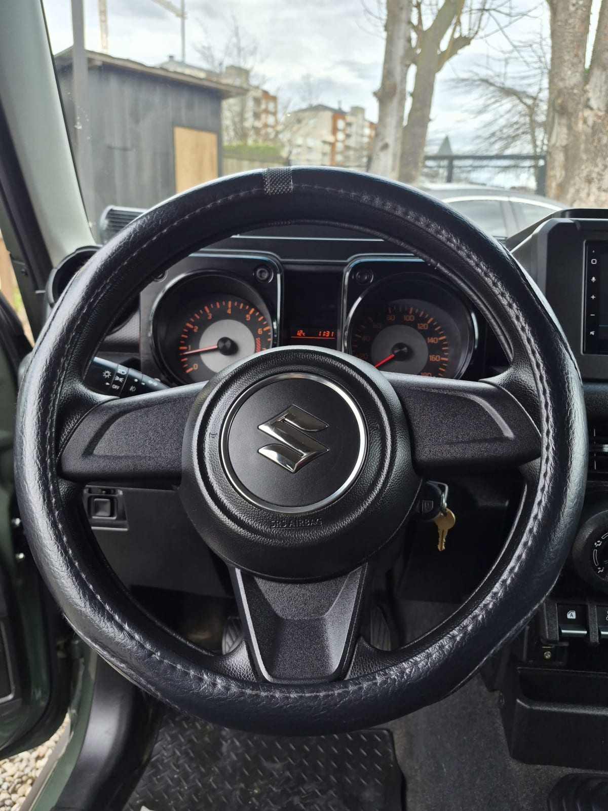 2022 Suzuki JIMNY 1.5 - Miniatura 10