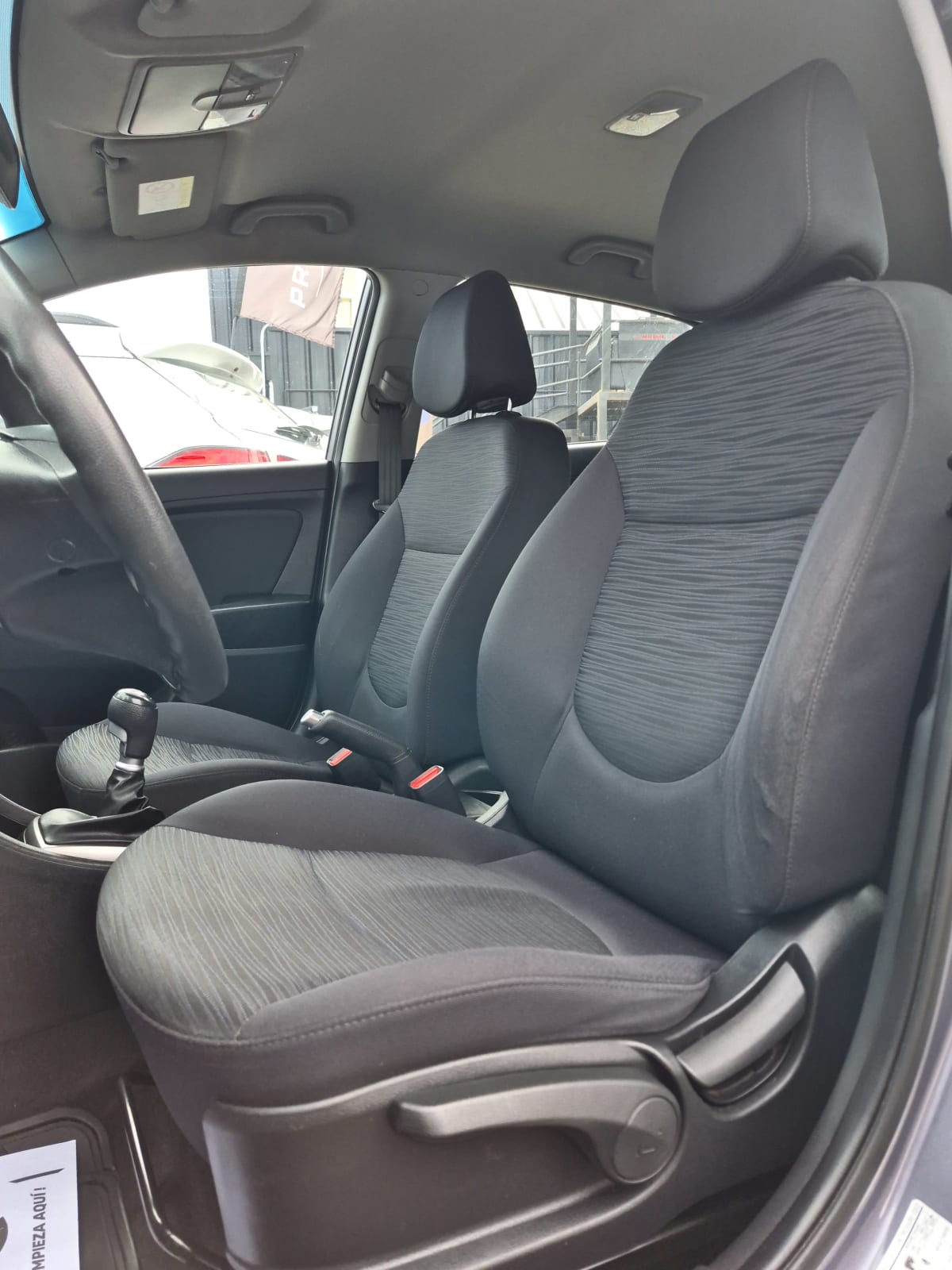 2017 Hyundai ACCENT RB - Miniatura 10