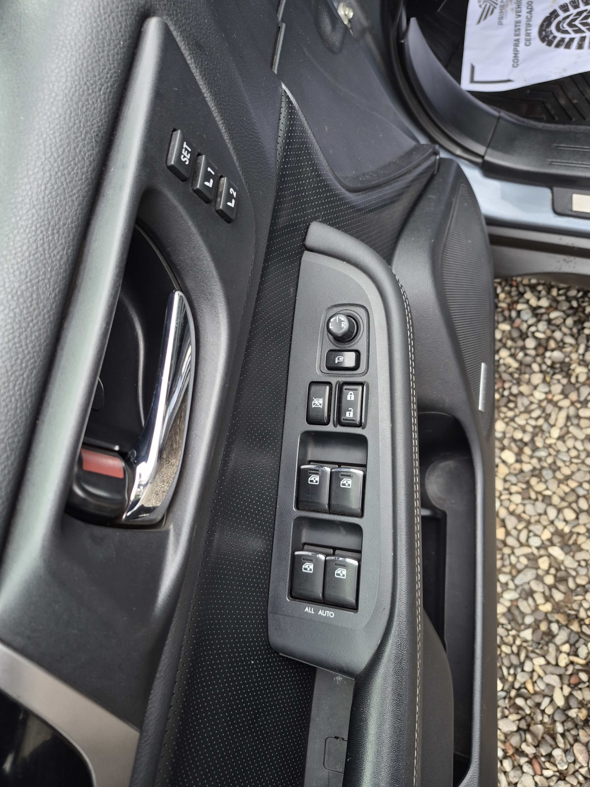 2017 Subaru ALL NEW - Miniatura 9