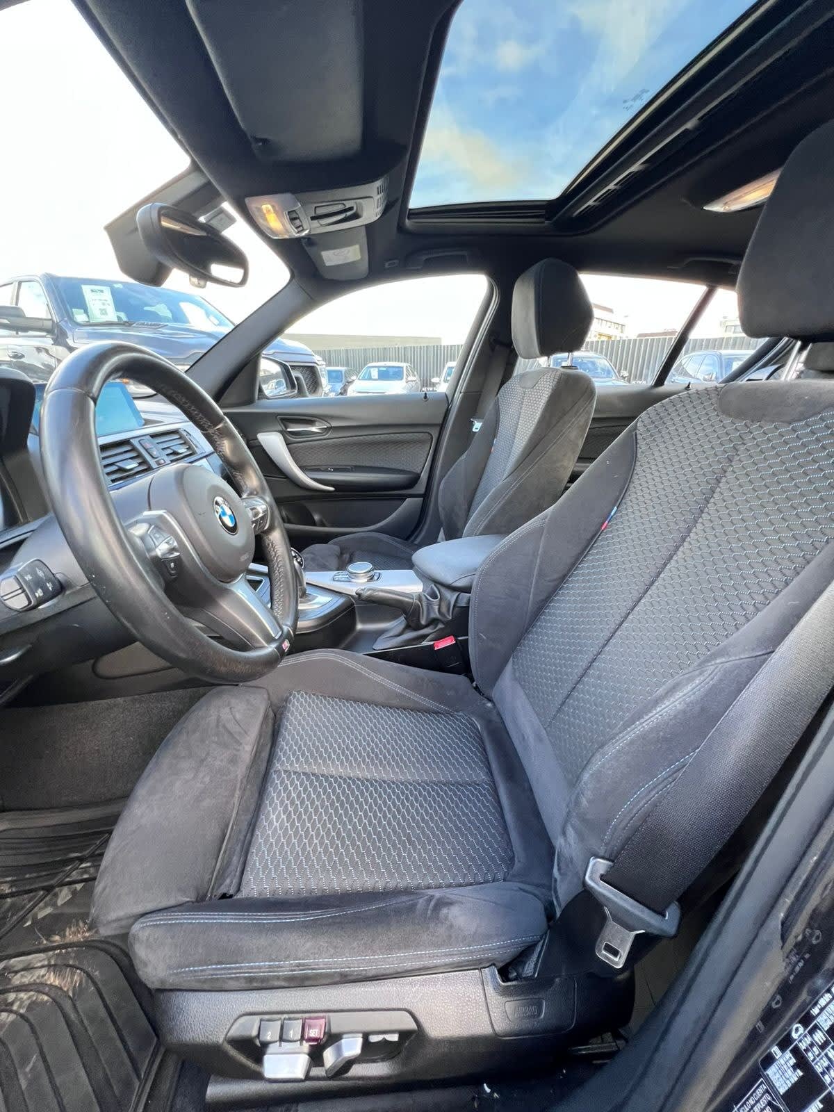 2018 BMW M140 Gris - Miniatura 10