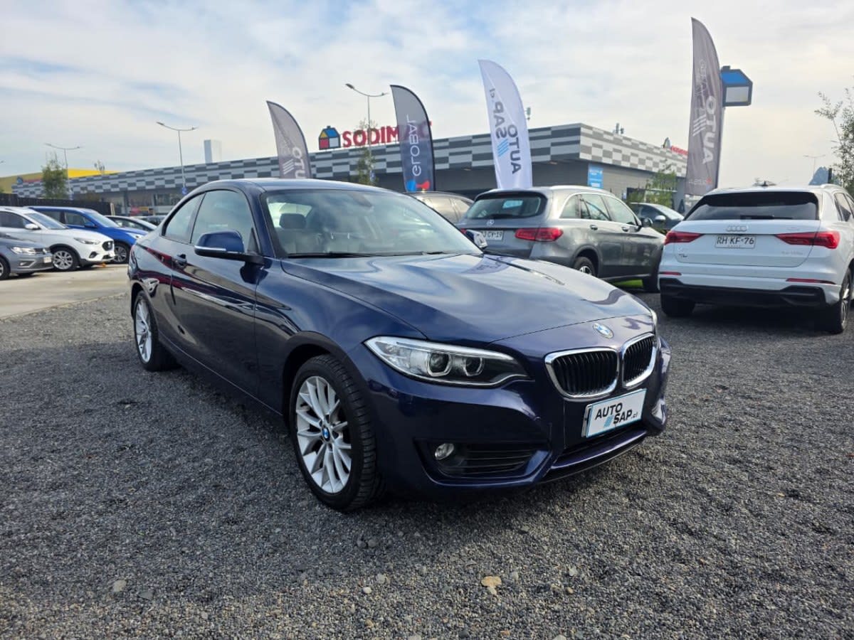 2015 BMW 220I Azul - Miniatura 3