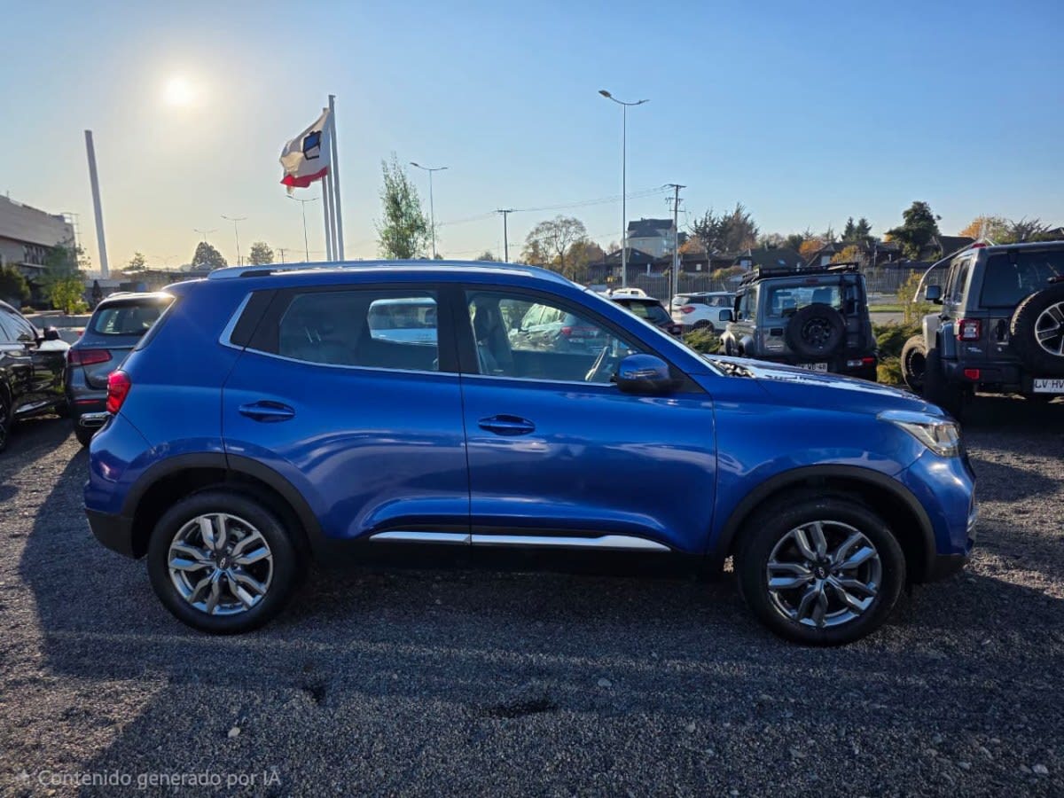 2021 Chery Tiggo 3 Azul - Miniatura 4