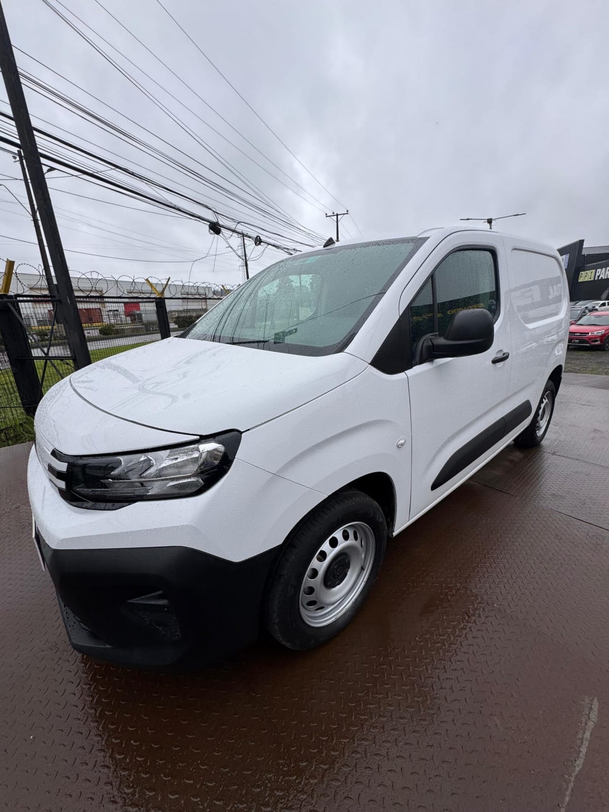 2025 Peugeot Partner Full-Mecanica - Miniatura 5