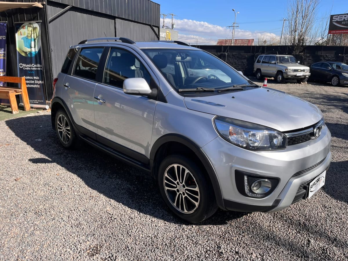 2020 Great Wall M4 1.5 Plata - Miniatura 2